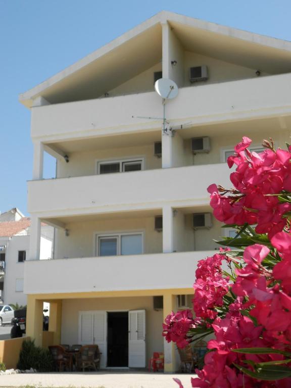 Apartments Nebeska 诺瓦利娅 外观 照片